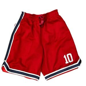 Oshkosh athletic short size 6